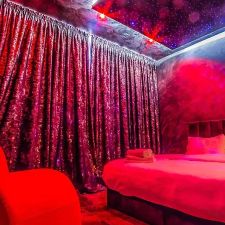 Red Love hotel *