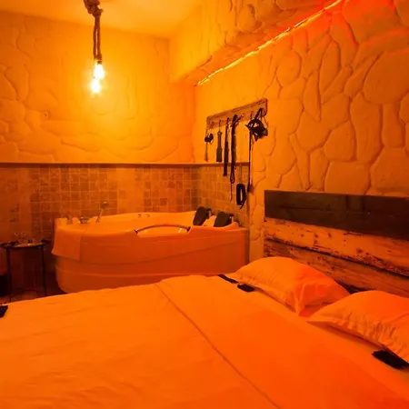 Red Love hotel Bucharest