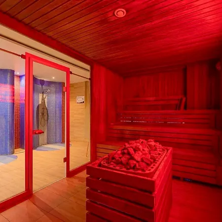 Love hotel Red *